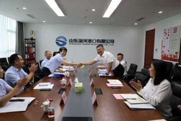 集团公司机关第八党支部与海河港口党支部开展党建结对共建活动