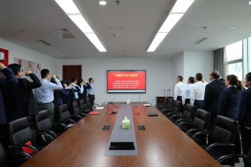 海河港口党支部组织开展“我们的节日”——“缅怀先烈、文明清明”主题活动